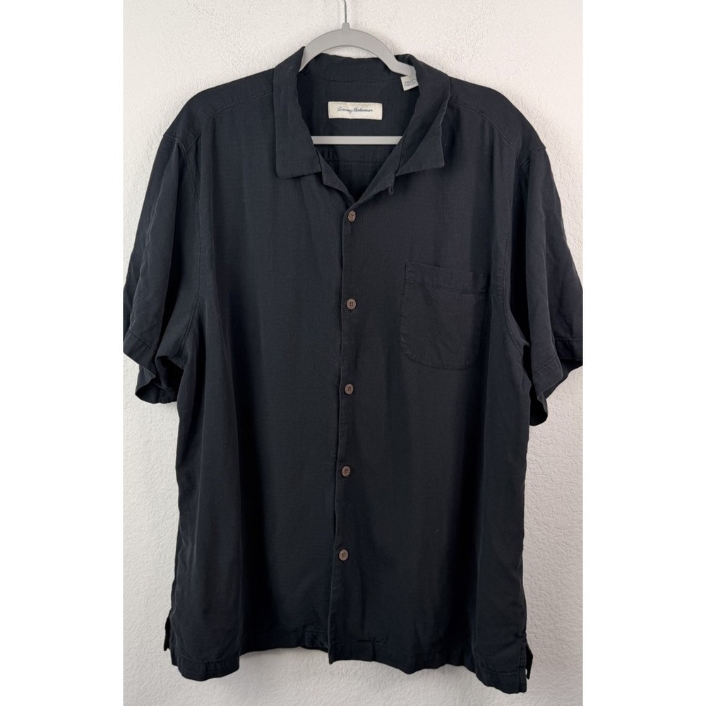 Tommy Bahama 100% Silk Camp Shirt Men's XXL Black Jacquard Hawaiian Coastal